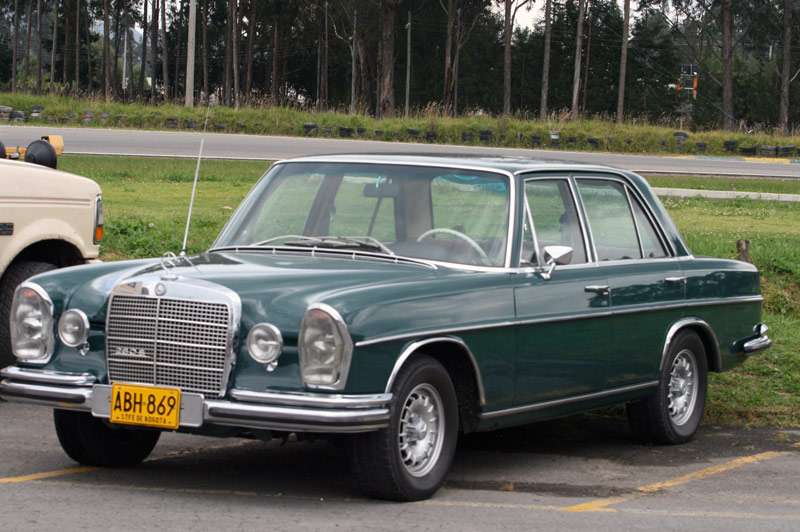 mercedes7kn4.jpg