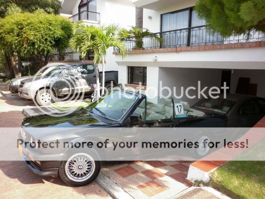 3BMWE30Cabrio.jpg