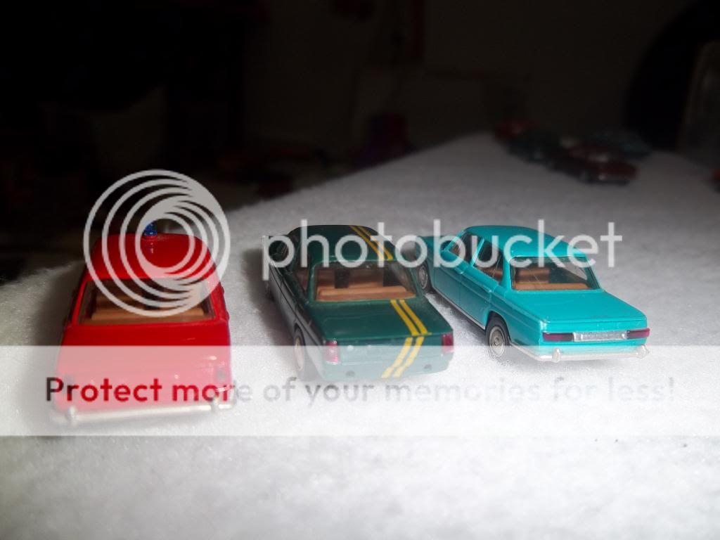 040-4_zpsf18e3e92.jpg