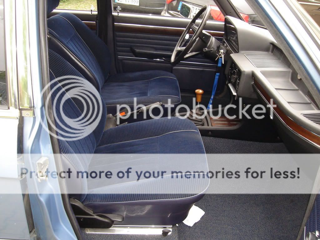 Interior1.jpg