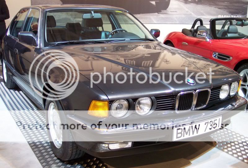 BMW735iE32.jpg