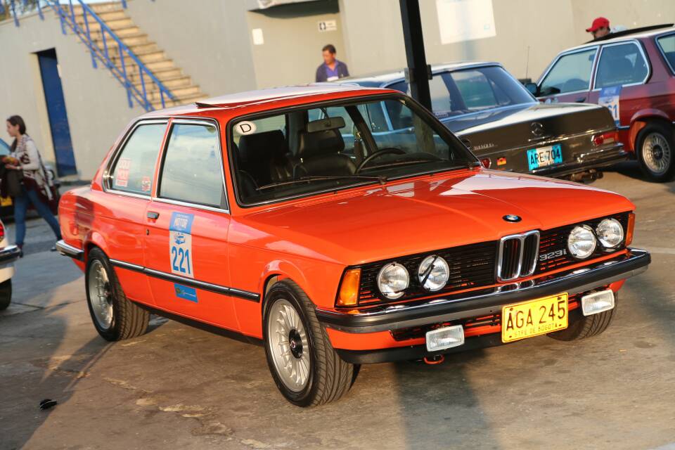 299a637a3f903c058aa24d44b70f703b.jpg
