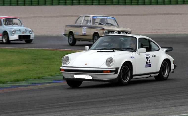 porschecheste.jpg
