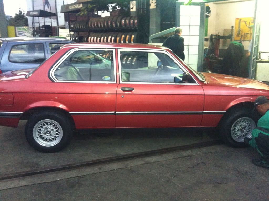 3719910c.jpg