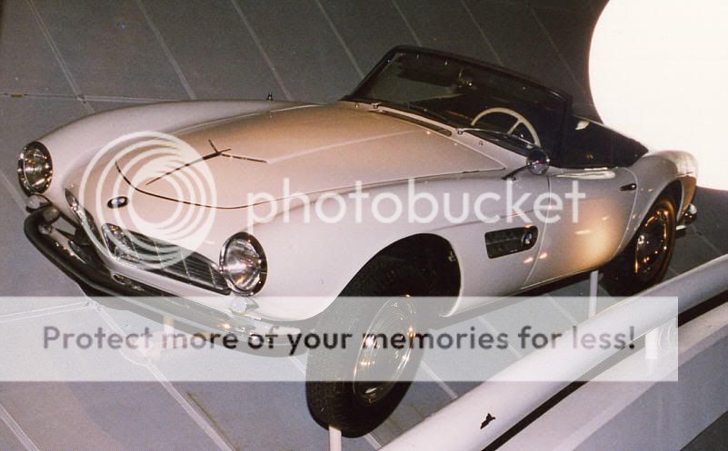 bmw_507_museum-b.jpg