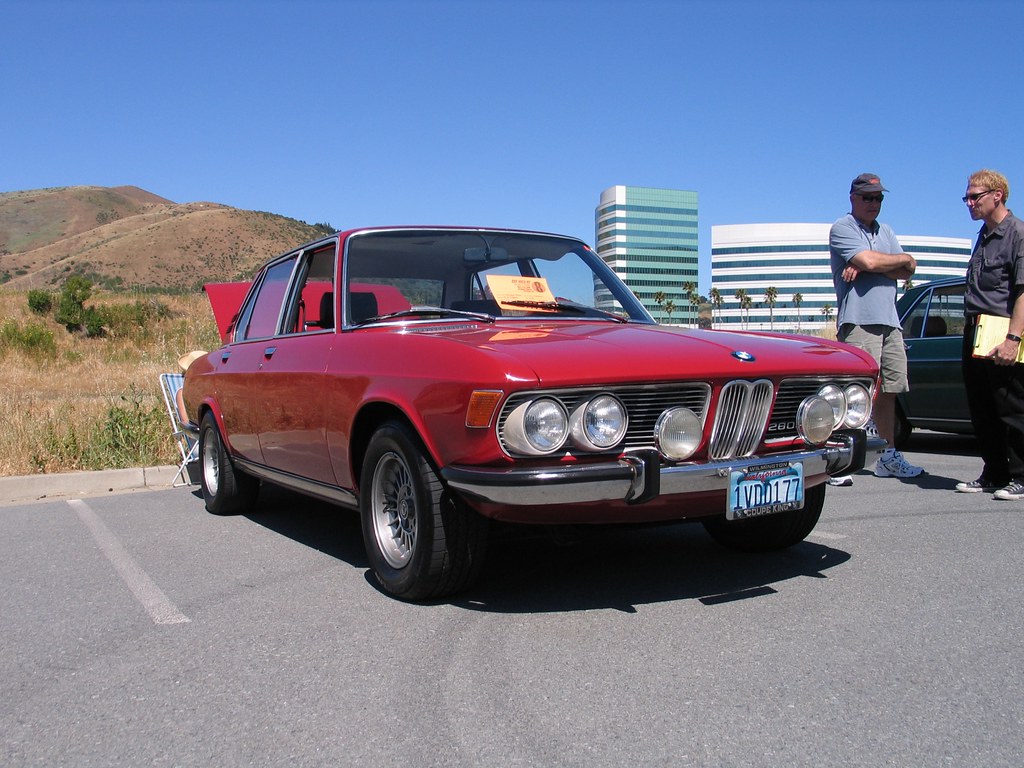 2507405600_af5a7bde02_b.jpg