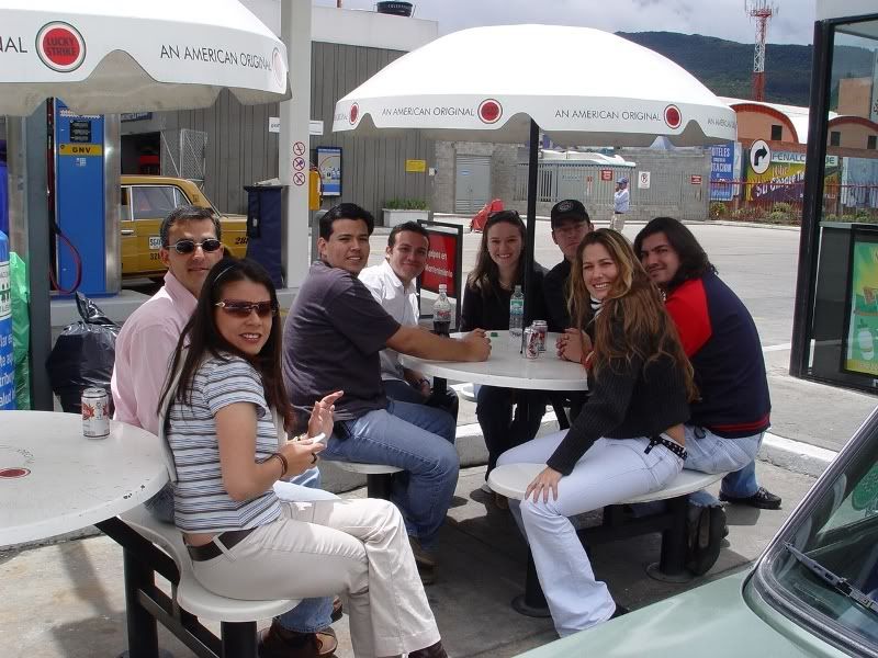 2002PASEOCHIA25-07-04148.jpg