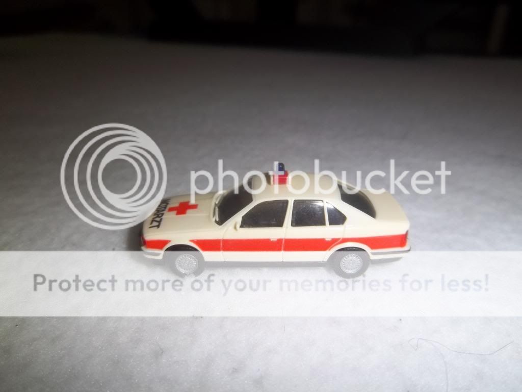 097-1_zpsedb979b7.jpg
