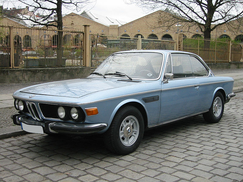 800px-BMWE9CSc.jpg