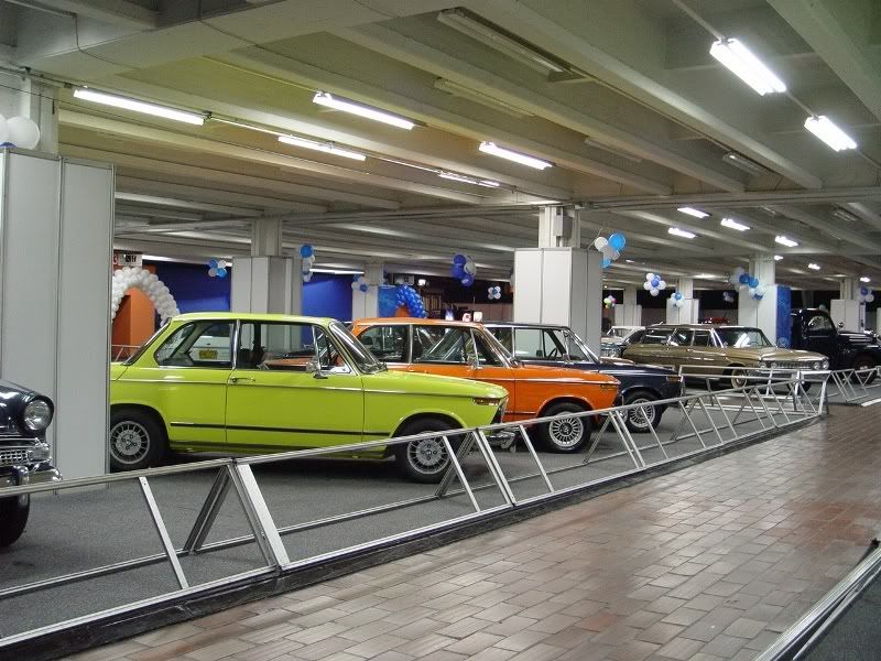 SALONDELAUTOMOVILNOV222004083.jpg