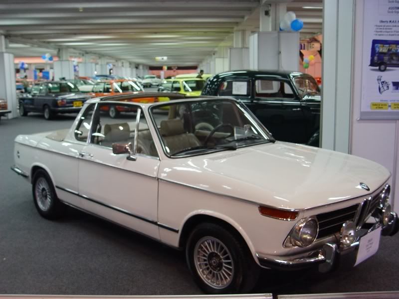 SALONDELAUTOMOVILNOV222004127.jpg