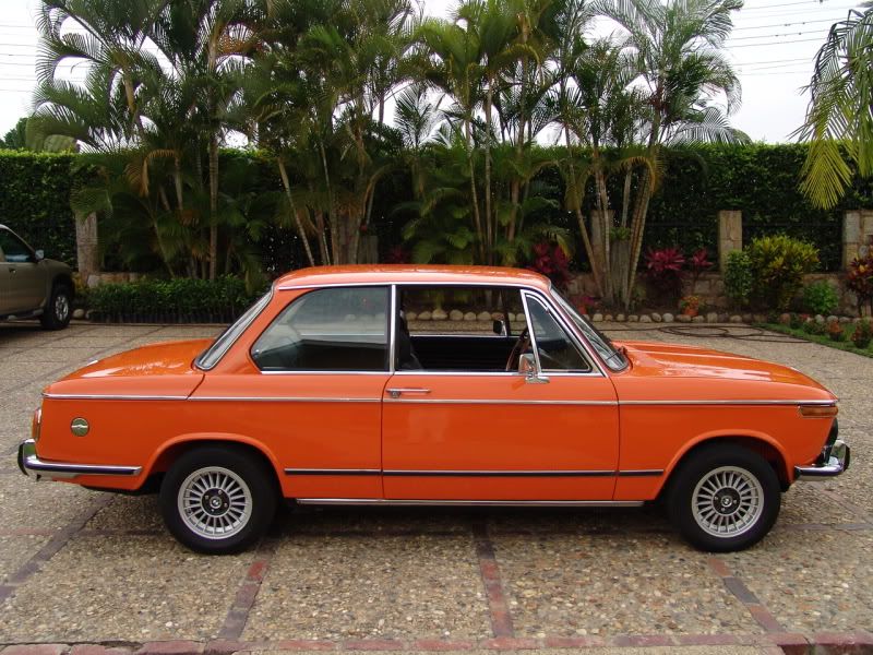 BMW2002023.jpg