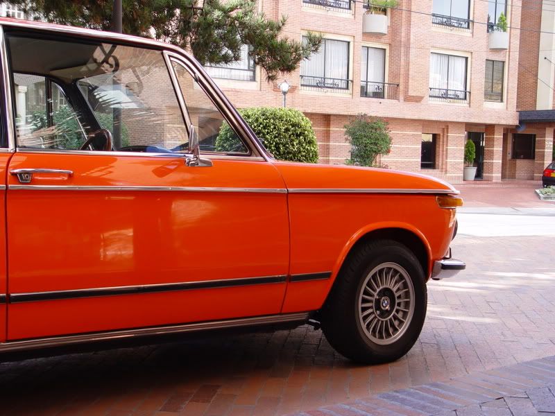 MercedesConvertible280SL110.jpg
