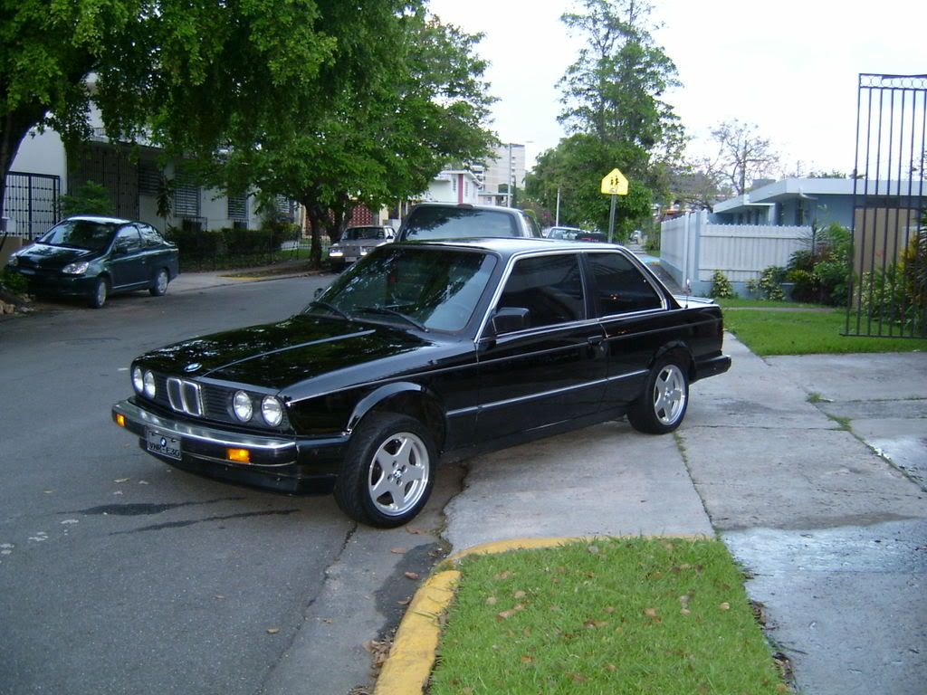 E30LeftSide.jpg